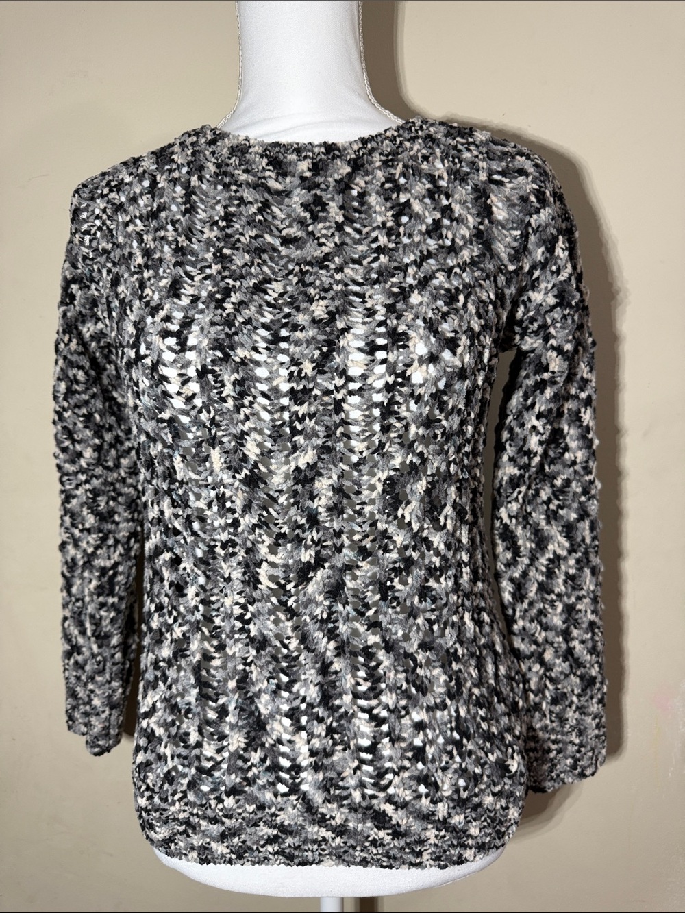 LuLaRoe Black and Cream Chunky Knit Scoop Neck Sweater